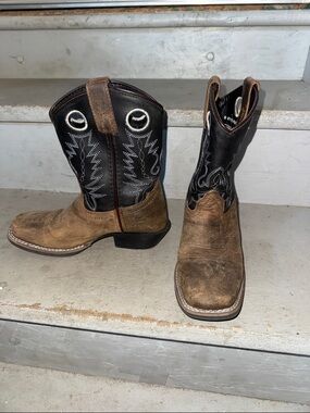Cody James leather cowboy boots